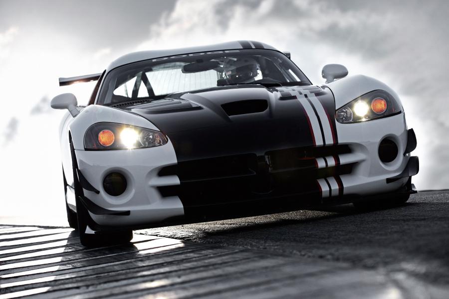  Dodge Viper SRT10 ACR-X 2010 года  (фото 5 из 13)